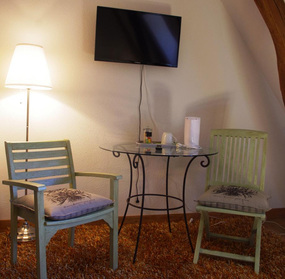 Domaine De Potofayol Bed & Breakfast Lacropte Екстериор снимка