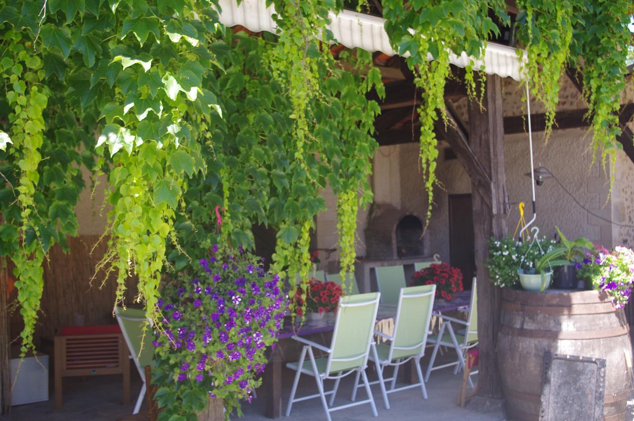 Domaine De Potofayol Bed & Breakfast Lacropte Екстериор снимка