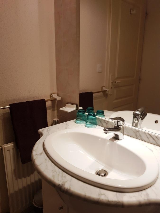 Domaine De Potofayol Bed & Breakfast Lacropte Екстериор снимка
